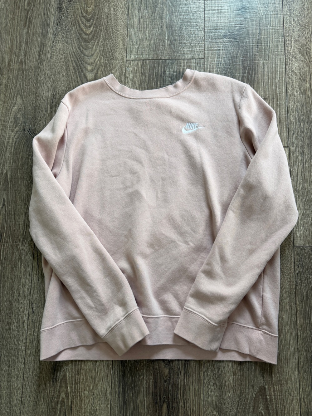 Nike Women’s Pullover